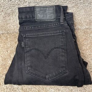 Levi’s 711 Skinny Women’s Black Jeans Size 26x31